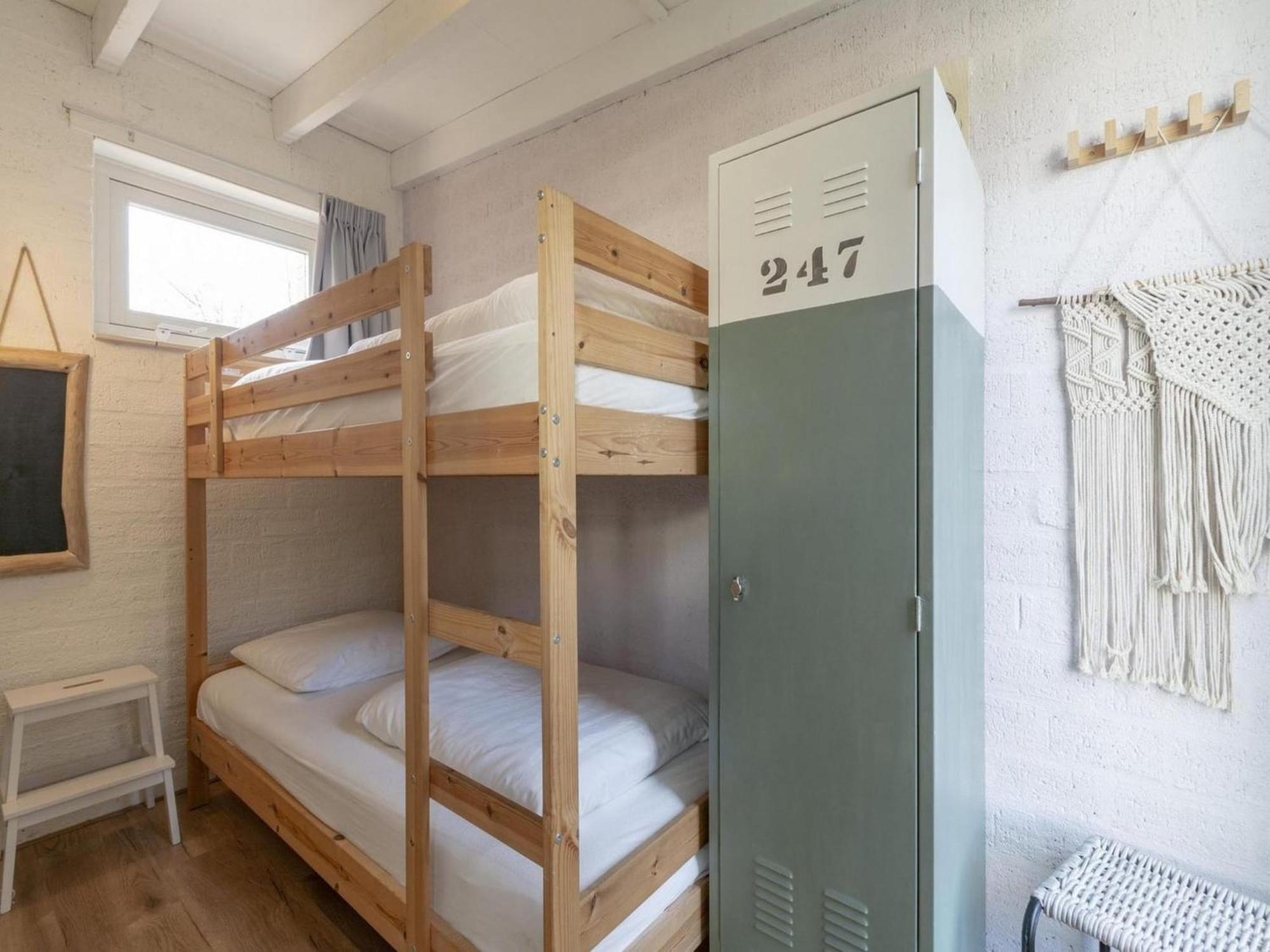 Cozy Bunglow With Garden Sint Maartensvlotbrug Екстериор снимка