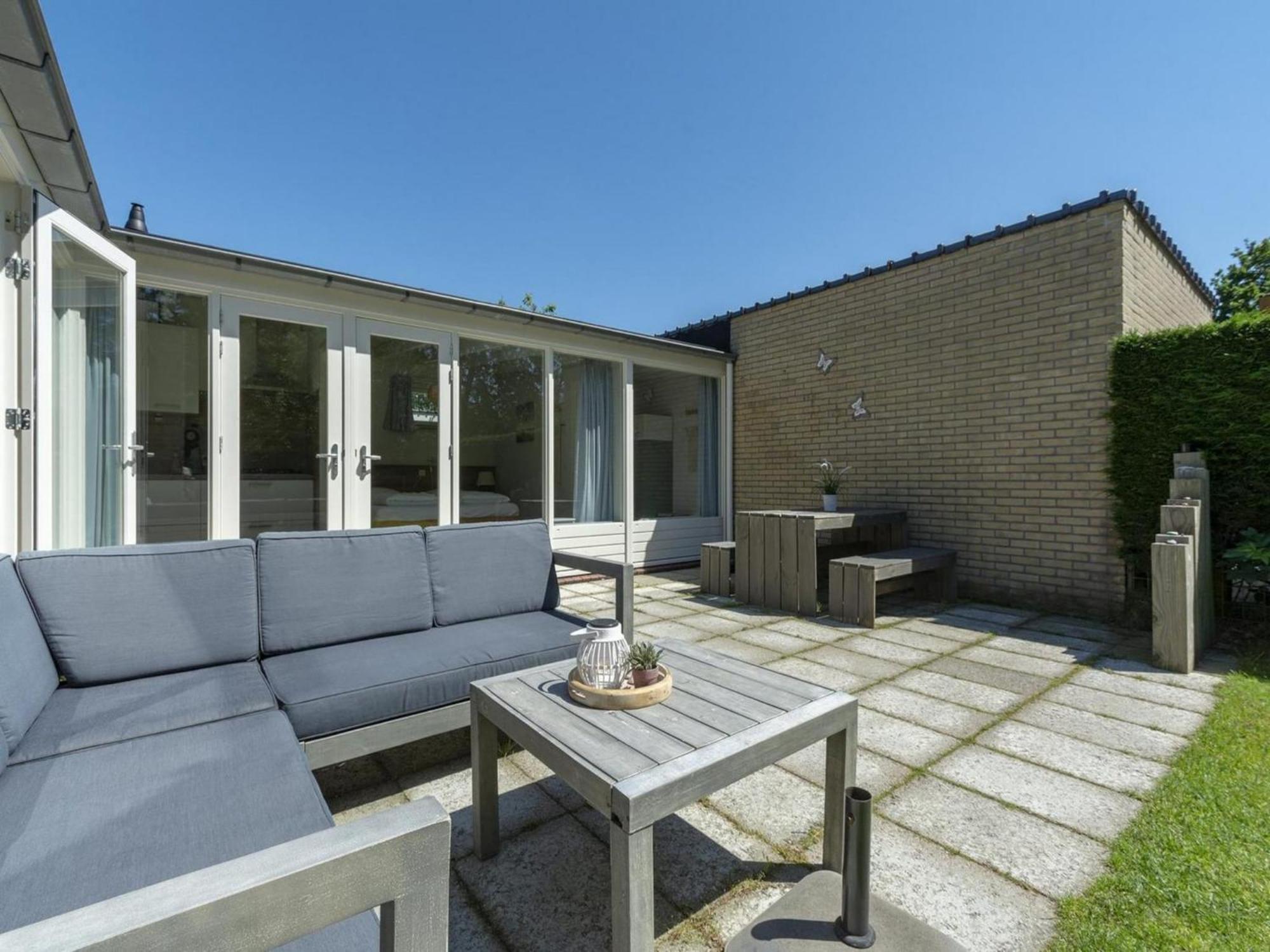 Cozy Bunglow With Garden Sint Maartensvlotbrug Екстериор снимка