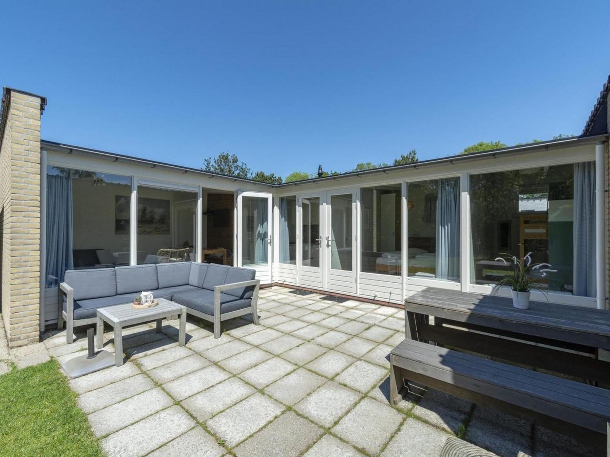 Cozy Bunglow With Garden Sint Maartensvlotbrug Екстериор снимка